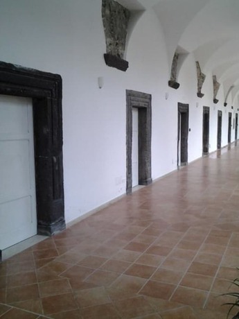 Imagen de los interiores del Motel Borgo San Leucio. Foto 8
