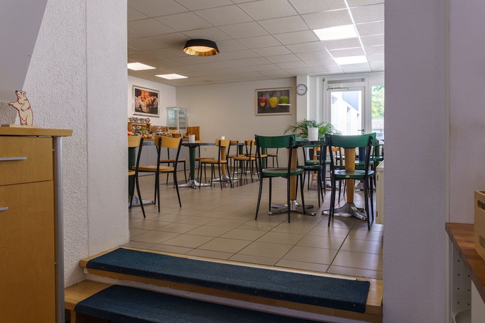 Imagen del bar/restaurante del Motel Drei K&ouml;nig. Foto 6