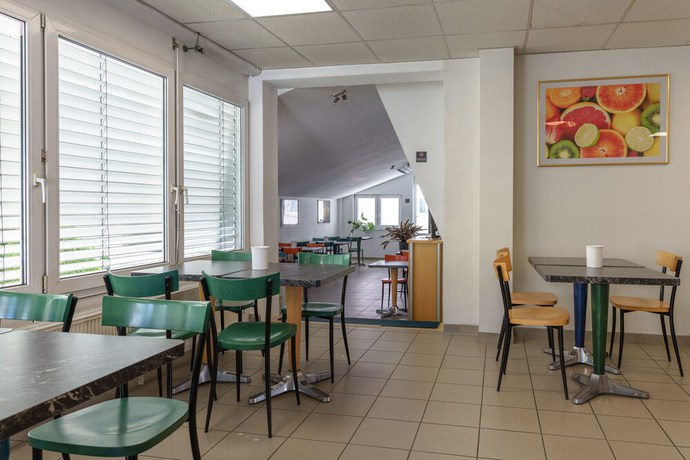 Imagen del bar/restaurante del Motel Drei K&ouml;nig. Foto 8