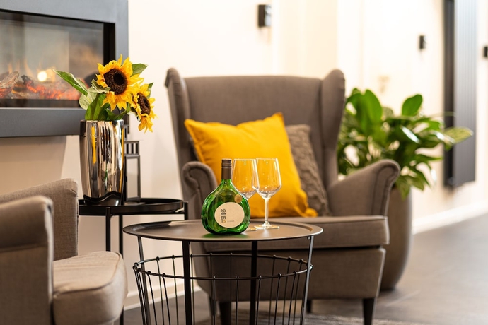 Imagen de los interiores del Motel Hasetal. Foto 17