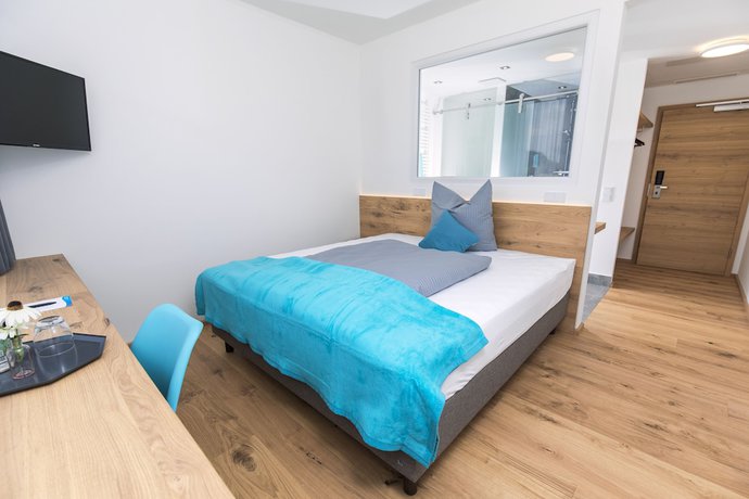 Imagen de la habitación del Motel Isar. Foto 11