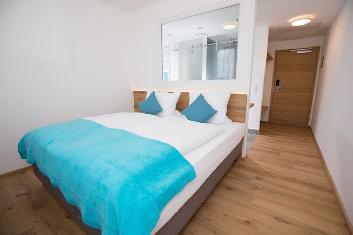 Imagen de la habitación del Motel Isar. Foto 13