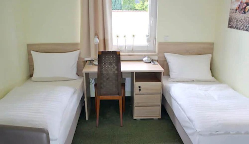 Imagen de la habitación del Motel Monteur. Foto 3
