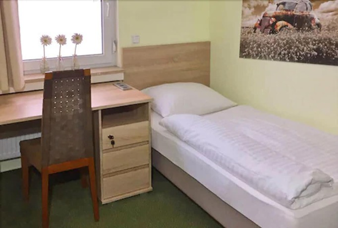 Imagen de la habitación del Motel Monteur. Foto 7