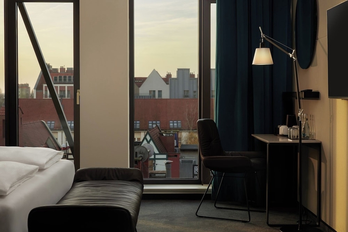 Imagen de la habitación del Motel One Gdansk. Foto 11