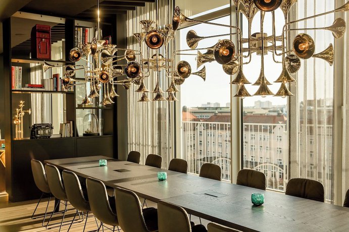 Imagen del bar/restaurante del Motel One Leipzig - Post. Foto 2