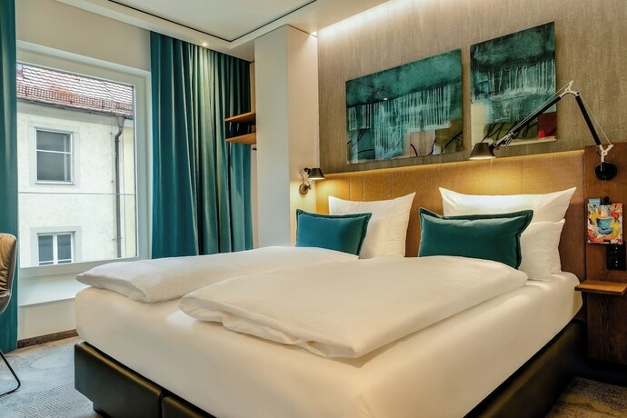 Imagen de la habitación del Motel One W&uuml;rzburg. Foto 15