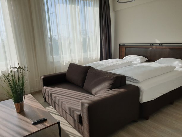 Imagen general del Motel Plus Sch&ouml;nefeld. Foto 1