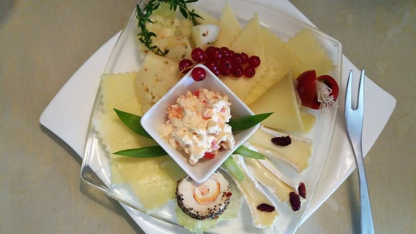 Imagen del bar/restaurante del Motel Zur goldenen Krone. Foto 4