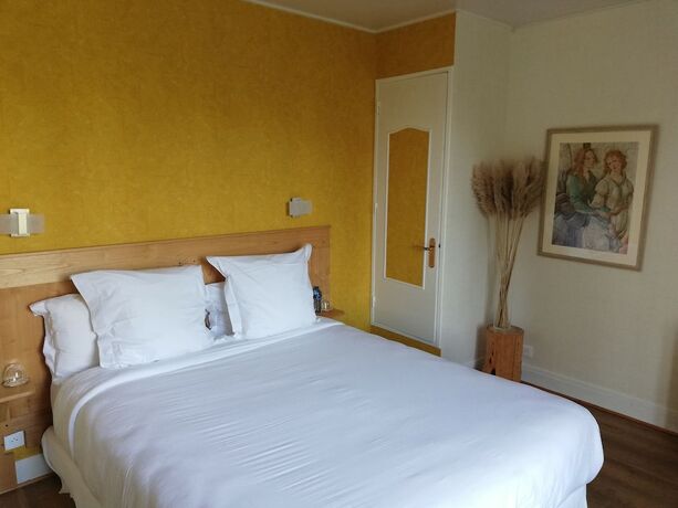Imagen de la habitación del Moulin d\'Orgeval. Foto 17
