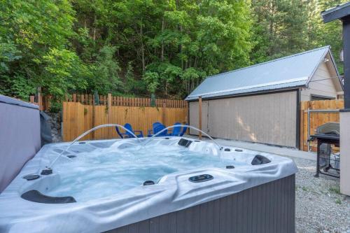 Imagen general del Mountain Home near Skiing with HOT TUB & Fire Pit. Foto 1