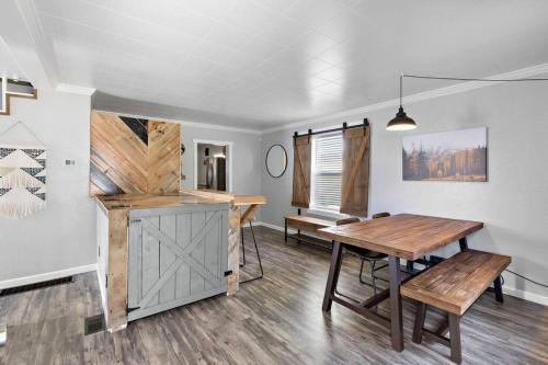 Imagen general del Mountain Home near Skiing with HOT TUB & Fire Pit. Foto 13