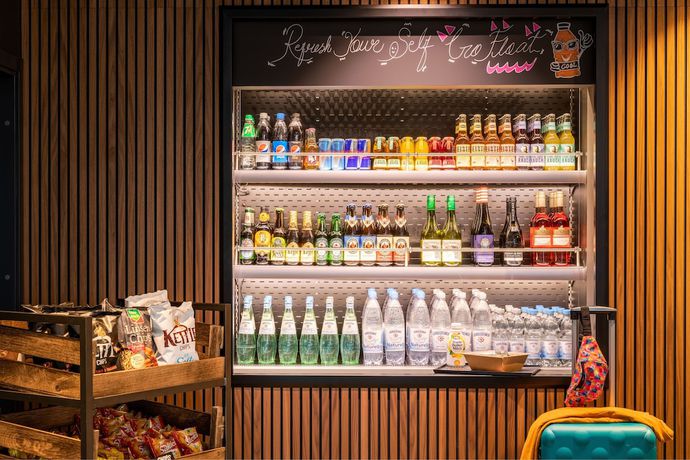 Imagen de los interiores del Moxy Berlin Airport. Foto 16