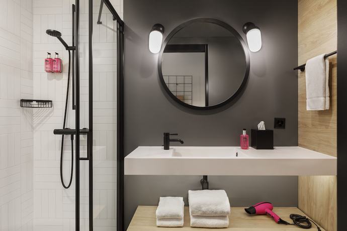 Imagen de la habitación del Moxy Bremen. Foto 9