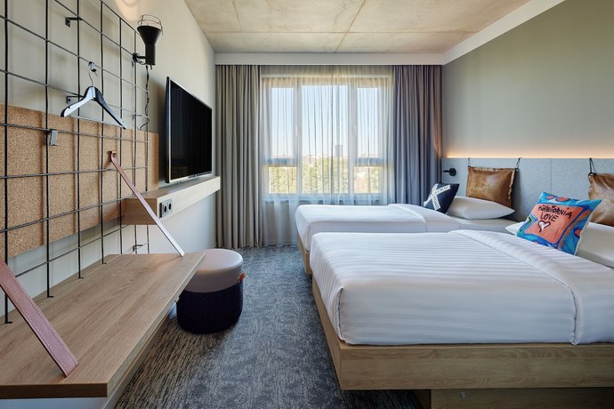 Imagen de la habitación del Moxy Cologne Muelheim, a Marriott. Foto 12