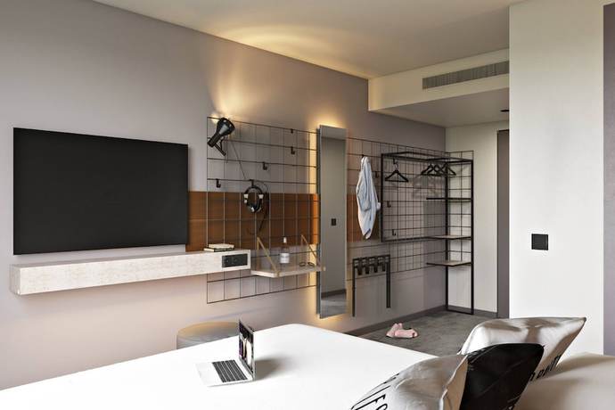Imagen de la habitación del Moxy Hamburg Altona. Foto 7