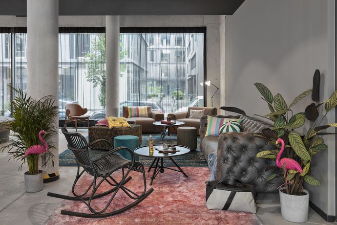 Imagen de los interiores del Moxy Hamburg Altona. Foto 20