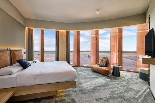 Imagen de la habitación del Moxy Luxembourg Airport. Foto 17