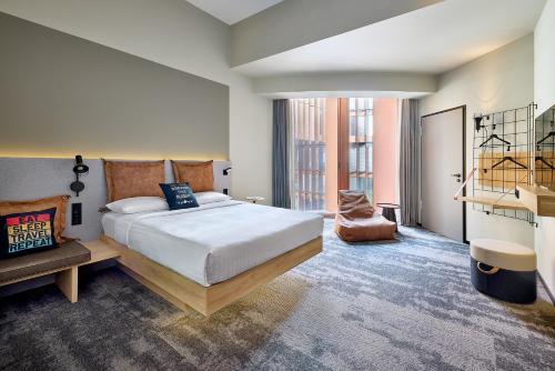 Imagen de la habitación del Moxy Luxembourg Airport. Foto 18