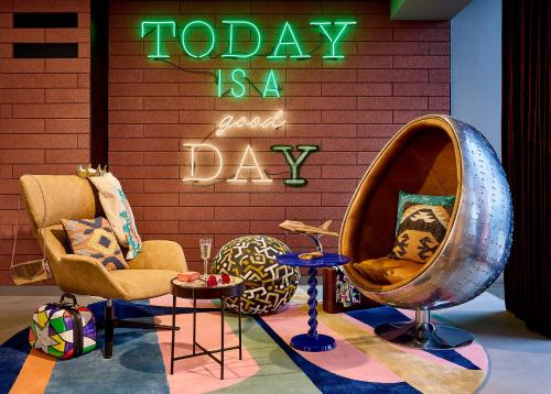 Imagen general del Moxy Luxembourg Airport. Foto 13