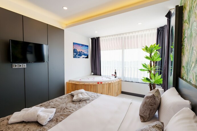 Imagen de la habitación del Mrt Suites Lara. Foto 17