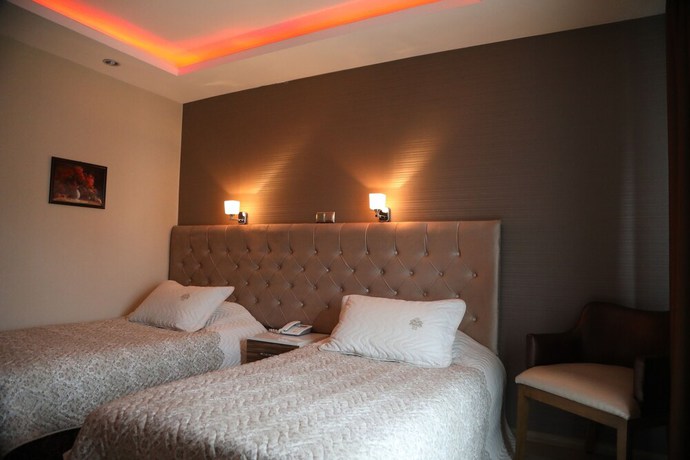 Imagen de la habitación del Mugla Hotel. Foto 15