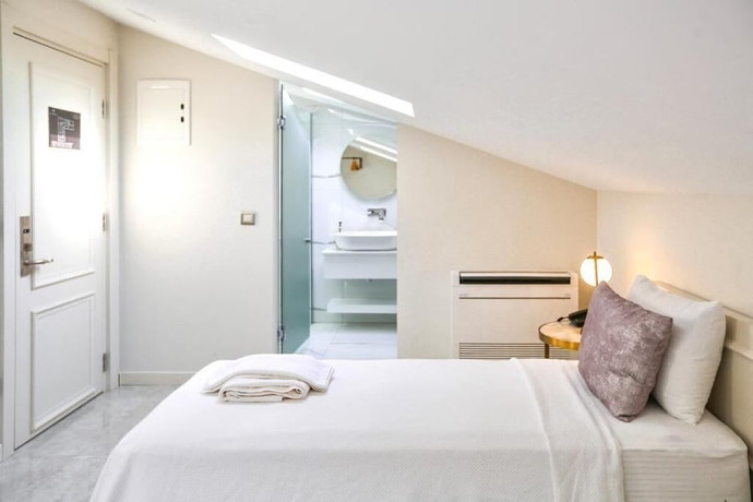 Imagen de la habitación del Muhtar Hotel. Foto 6