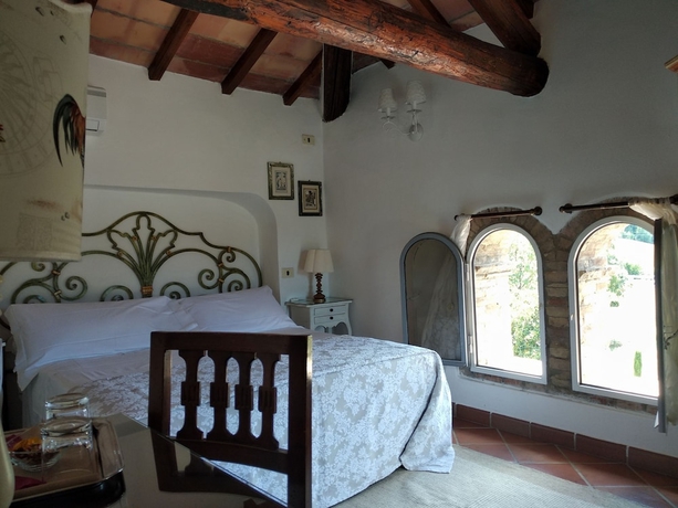 Imagen de la habitación del Mulino di Quercegrossa. Foto 3