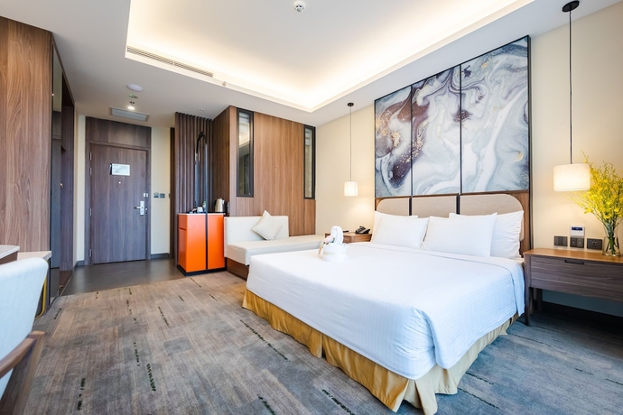 Imagen de la habitación del Muong Thanh Luxury Ha Long Centre Hotel. Foto 8