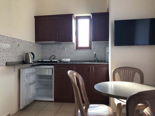 Imagen de la habitación del Murat Apart Hotel. Foto 2
