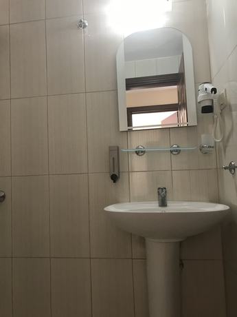 Imagen de la habitación del Murat Apart Hotel. Foto 6