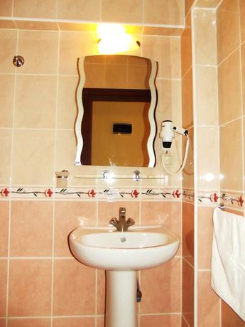 Imagen de la habitación del Murat Apart Hotel. Foto 8
