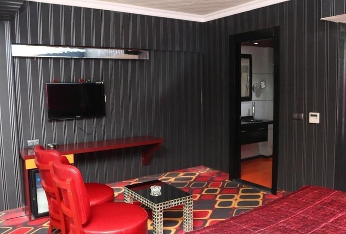 Imagen de la habitación del Murat Otel. Foto 15
