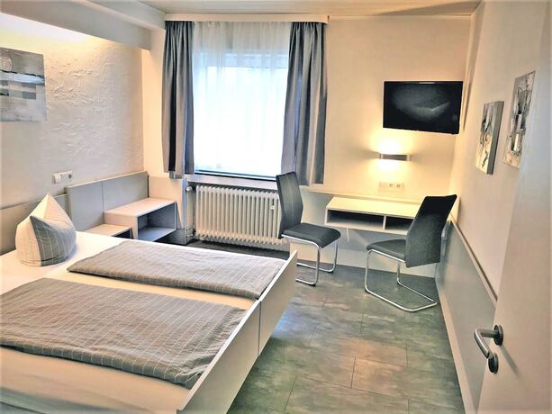 Imagen de la habitación del Murgtal Motel. Foto 20