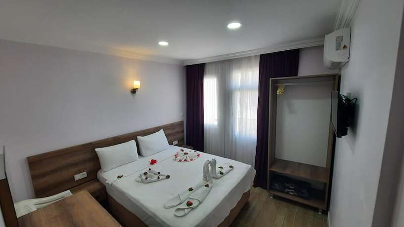 Imagen de la habitación del Mut Hotel. Foto 3