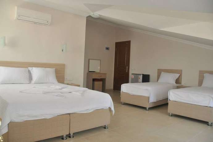 Imagen de la habitación del Mut Hotel. Foto 16