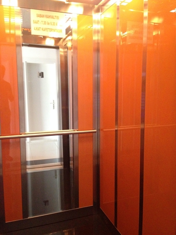 Imagen de los interiores del Mutado Hotel, Antalya. Foto 15