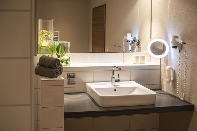 Imagen de la habitación del M&uuml;llers Landhotel. Foto 13