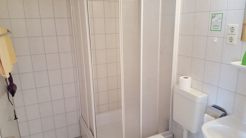 Imagen de la habitación del M&uuml;ritz-Pension Waren. Foto 18