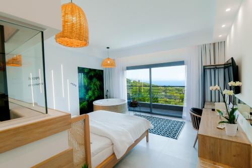 Imagen de la habitación del My Suite. Foto 20