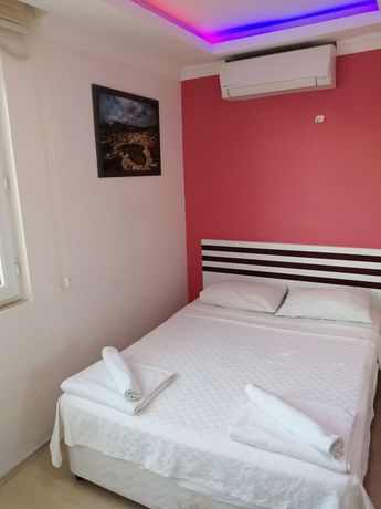 Imagen de la habitación del Mykonut Apart Hotel. Foto 4