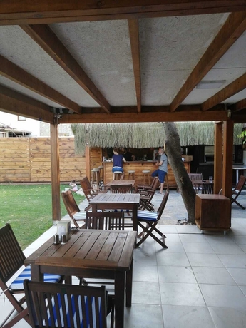Imagen del bar/restaurante del Myndos Bed and Breakfast. Foto 6
