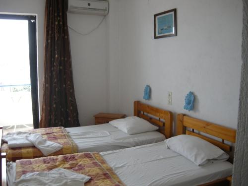Imagen de la habitación del Myrmidon Hotel. Foto 7