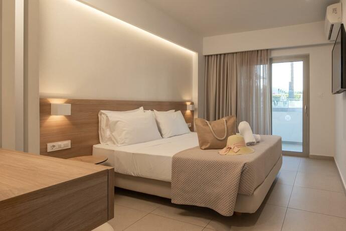 Imagen general del Mythos Hotel Apartments. Foto 7