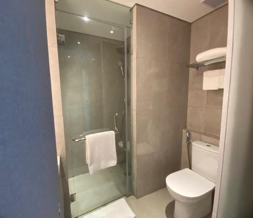 Imagen de la habitación del Myze Hotel Sumenep. Foto 10