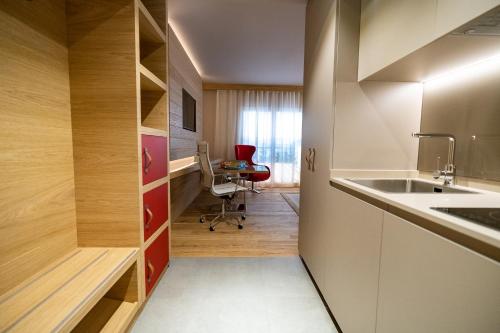 Imagen general del NEW OPENING 2022 - Los Lorentes Hotel Bern City. Foto 3