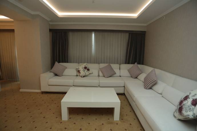 Imagen de la habitación del NK Hotel. Foto 10