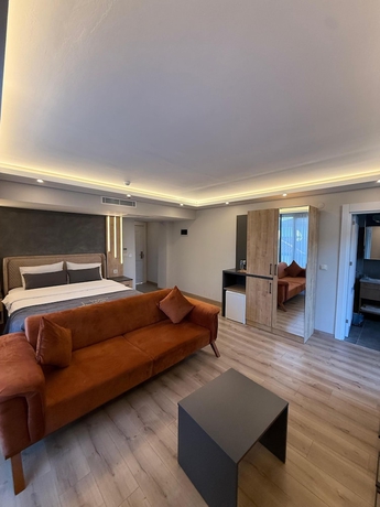 Imagen de la habitación del NORTH STAR RESORT HOTEL. Foto 8