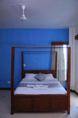 Imagen general del NYALI ENSUITE ROOMS WITH SWIMMING POOL, MOMBASA. Foto 1