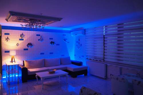 Imagen de la habitación del Naila Hotel. Foto 3